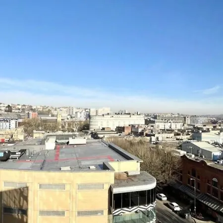 Apartment Stylish 1-bed Flat With Views